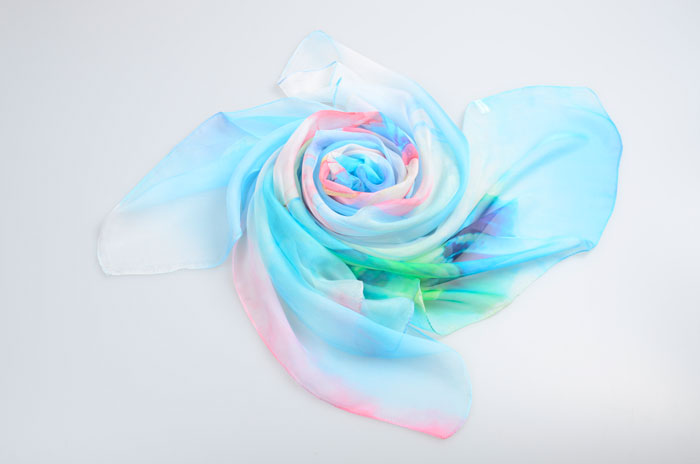 出水芙蓉絲巾細節(jié)圖